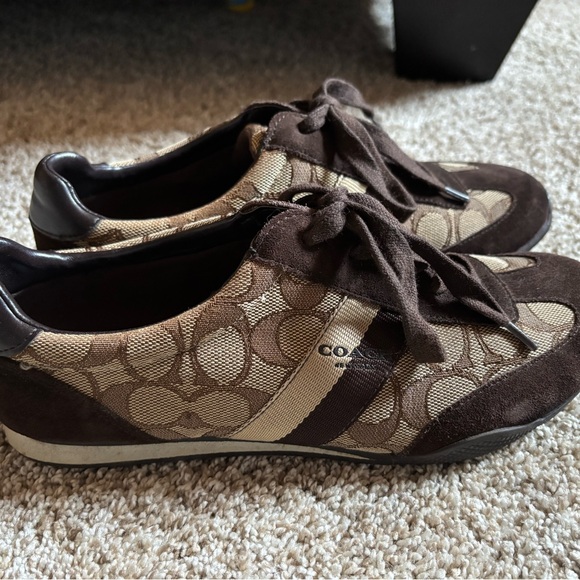 Coach Women's Sneakers in Brown and Cream - Picture 2 of 4